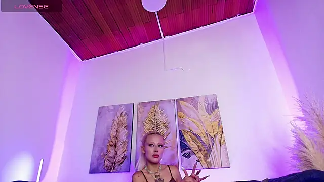 Angelique hafner online show from July 25, 2026, 2:03 pm