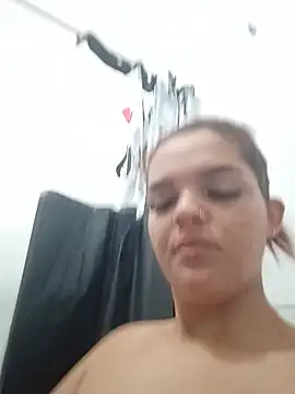 Snapshot of sillerzinha chatting on July 25, 2026, 4:26 pm sillerzinha online show from July 25, 2026, 4:26 pm