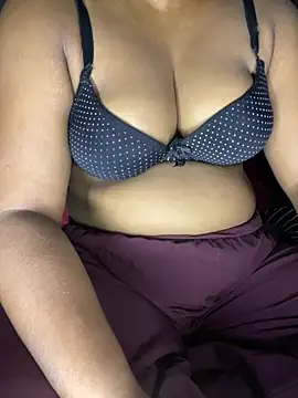 lisha 0117 online show from July 25, 2026, 7:33 pm