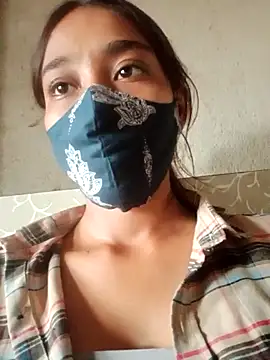 Snapshot of miss_parul_76 chatting on August 4, 2026, 10:18 am miss parul 76 online show from August 4, 2026, 10:18 am