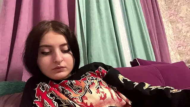 RochelleTrossbach online show from July 28, 2026, 3:21 pm