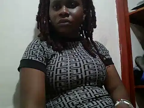 yummyychocolate  online show from July 27, 2026, 12:45 pm