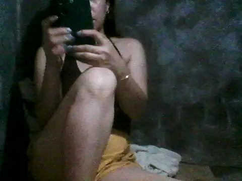 Snapshot of maureen0 chatting on July 23, 2026, 2:26 pm maureen0 online show from July 23, 2026, 2:26 pm