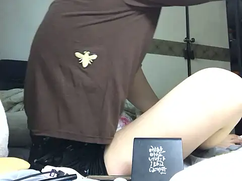 hypekittyboy online show from July 23, 2026, 7:17 am
