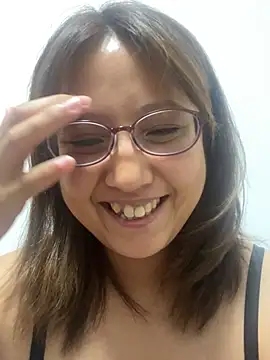 Snapshot of ayasa11 chatting on August 1, 2026, 4:28 pm ayasa11 online show from August 1, 2026, 4:28 pm