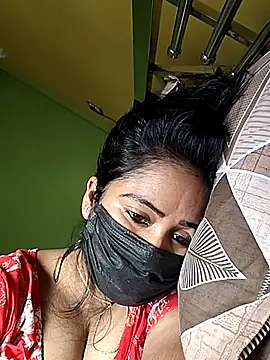 Angel Julia online show from July 28, 2026, 7:48 am