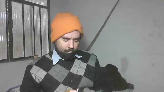 Snapshot of Smoker_lounge chatting on July 24, 2026, 6:28 pm Smoker lounge online show from July 24, 2026, 6:28 pm