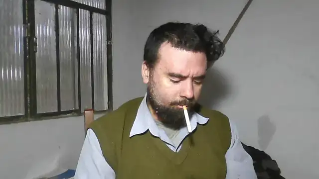 Snapshot of Smoker_lounge chatting on July 25, 2026, 8:06 pm Smoker lounge online show from July 25, 2026, 8:06 pm