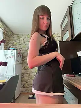 Bonny Dee online show from July 30, 2026, 7:40 am