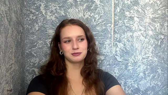 Snapshot of DelmyHyzer chatting on August 4, 2026, 9:12 am DelmyHyzer online show from August 4, 2026, 9:12 am