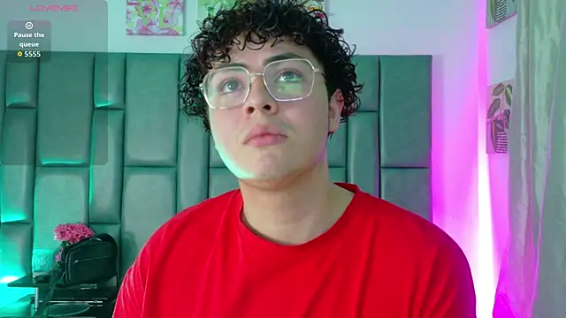 JaxMiller 04 online show from July 29, 2026, 1:48 am