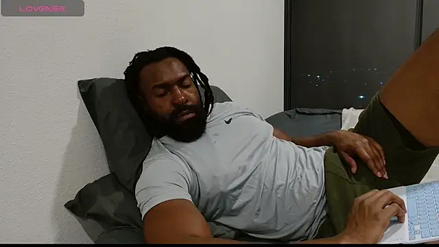 Snapshot of blackmuscless chatting on July 25, 2026, 3:15 am blackmuscless online show from July 25, 2026, 3:15 am