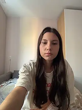 Sunny Loonie online show from July 25, 2026, 4:43 am