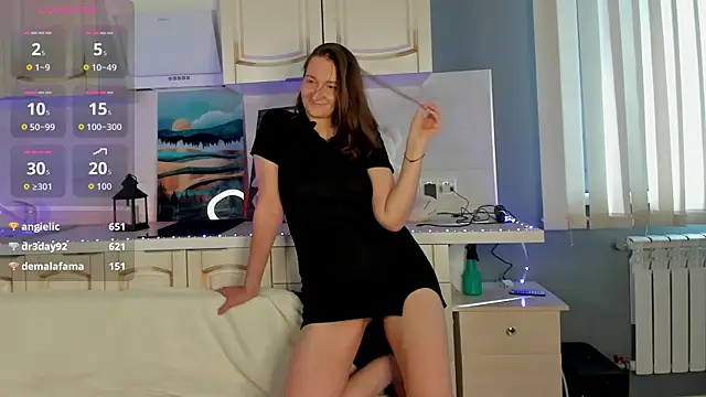 May Estelle online show from July 27, 2026, 9:27 am