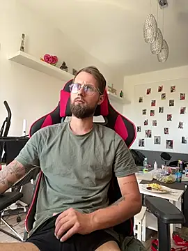 marek55cz online show from July 28, 2026, 1:54 pm