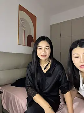 xiaoqi458590 online show from July 29, 2026, 6:00 am