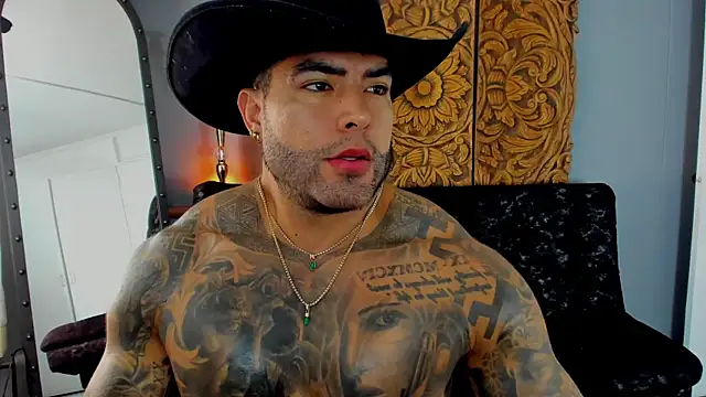 Aaron Vega online show from August 3, 2026, 1:49 pm