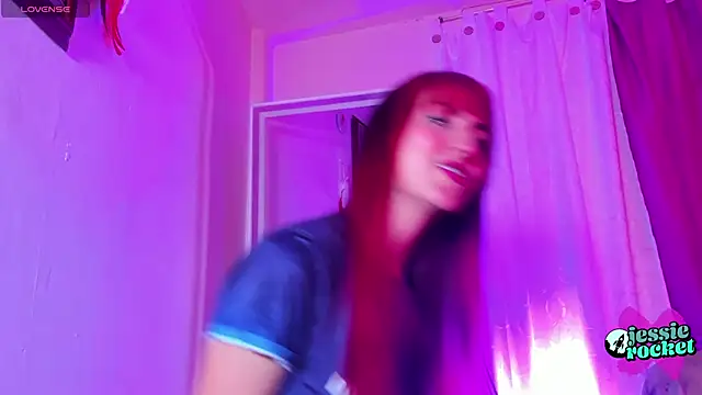 Snapshot of jessierocketx chatting on October 12, 2025, 10:42 pm jessierocketx online show from October 12, 2025, 10:42 pm