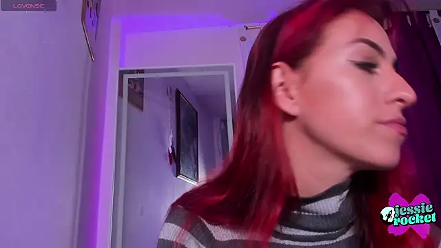 Snapshot of jessierocketx chatting on October 28, 2025, 2:53 pm jessierocketx online show from October 28, 2025, 2:53 pm