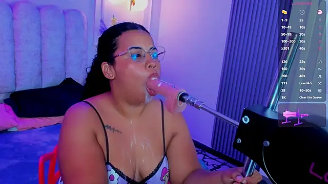 Snapshot of bigass_brunette_ chatting on July 26, 2026, 4:42 am bigass brunette online show from July 26, 2026, 4:42 am