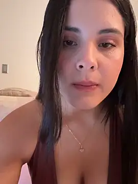 IvyValentine online show from February 5, 2026, 8:13 pm