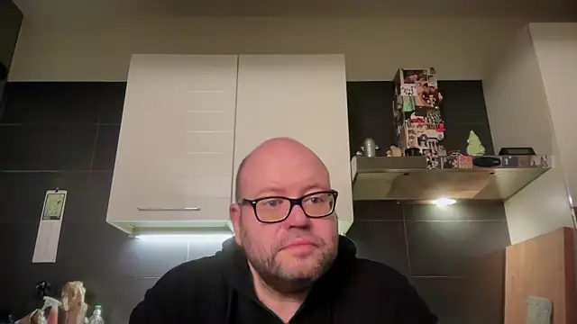 theitalianbear online show from March 3, 2026, 5:02 am