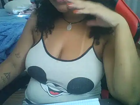 Snapshot of cute_amaz_xx chatting on July 28, 2026, 12:48 pm cute amaz xx online show from July 28, 2026, 12:48 pm