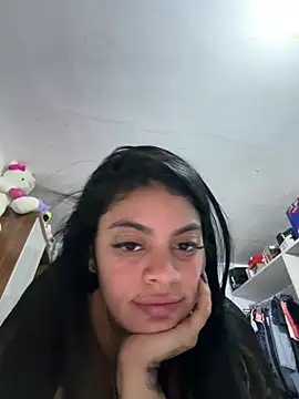 Snapshot of sophi2101 chatting on July 25, 2026, 5:43 pm sophi2101 online show from July 25, 2026, 5:43 pm