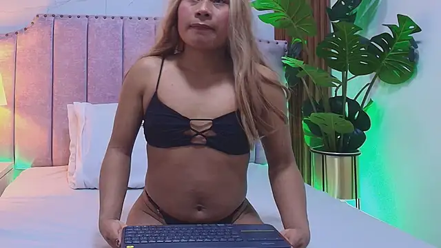 Snapshot of Salome_606 chatting on July 30, 2026, 3:16 am Salome 606 online show from July 30, 2026, 3:16 am