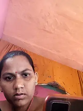 Snapshot of Kangna_rani69 chatting on July 31, 2026, 5:40 am Kangna rani69 online show from July 31, 2026, 5:40 am