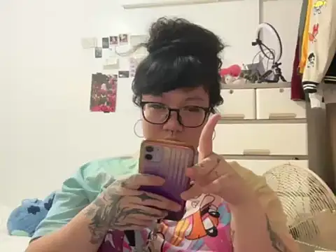Snapshot of maria_charles chatting on July 26, 2026, 5:20 pm maria charles online show from July 26, 2026, 5:20 pm