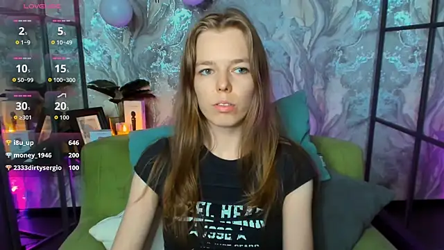 TinaTayylor online show from July 28, 2026, 4:50 pm