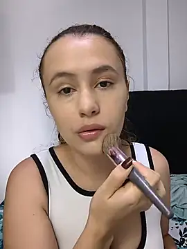 Ariasterliing online show from July 31, 2026, 3:11 pm