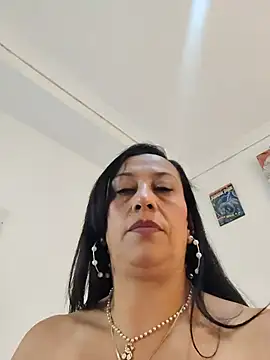 Snapshot of NorixaPriveM chatting on August 6, 2026, 1:18 am NorixaPriveM online show from August 6, 2026, 1:18 am
