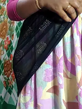 Snapshot of Dhevasena chatting on July 28, 2026, 8:52 pm Dhevasena online show from July 28, 2026, 8:52 pm