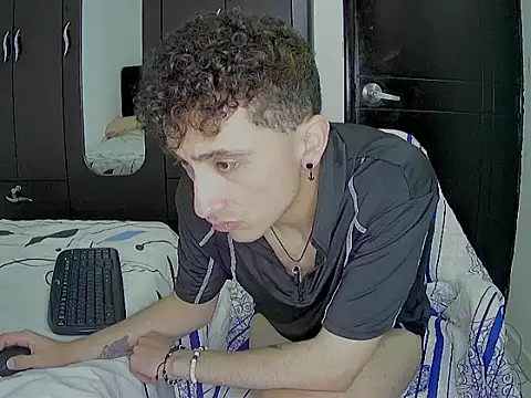 andy hotboy online show from July 29, 2026, 5:16 am