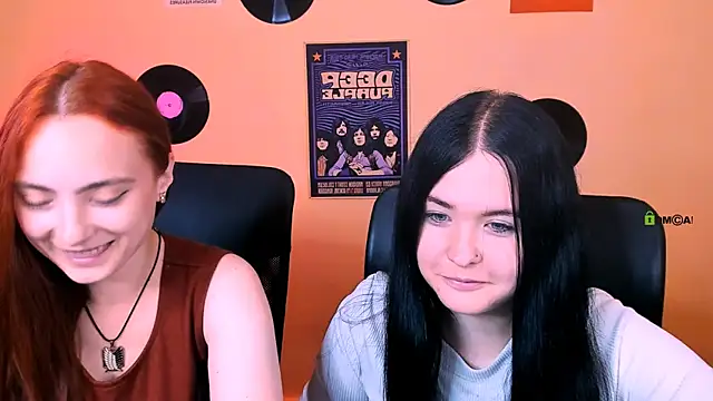 Snapshot of mila_snow1 chatting on July 31, 2026, 9:41 am mila snow1 online show from July 31, 2026, 9:41 am