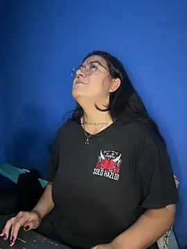 Snapshot of Gabbyy_Gabbyy- chatting on July 30, 2026, 12:20 am Gabbyy Gabbyy- online show from July 30, 2026, 12:20 am