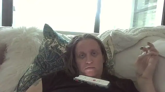 Snapshot of Jenonthecock chatting on July 31, 2026, 5:12 pm Jenonthecock online show from July 31, 2026, 5:12 pm