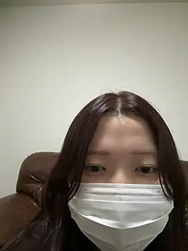 Snapshot of airi_08 chatting on August 6, 2026, 1:35 pm airi 08 online show from August 6, 2026, 1:35 pm