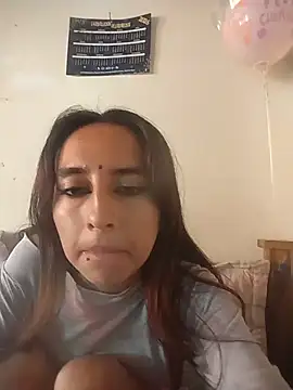 LunyLux online show from August 5, 2026, 5:05 pm