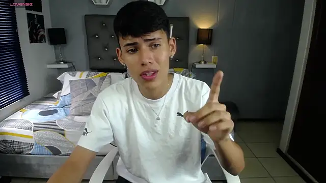 Snapshot of asbeel_grygory_ chatting on August 5, 2026, 7:17 pm asbeel grygory online show from August 5, 2026, 7:17 pm