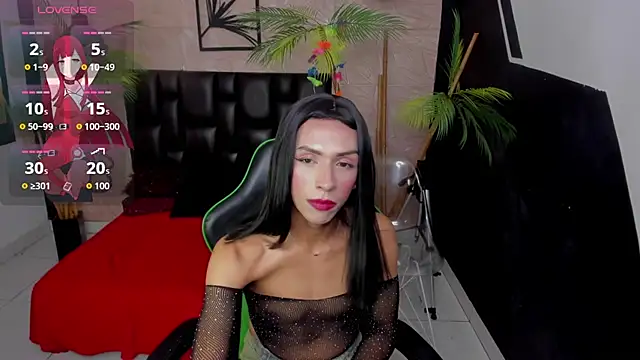 Mila Catelli online show from August 6, 2026, 5:53 am