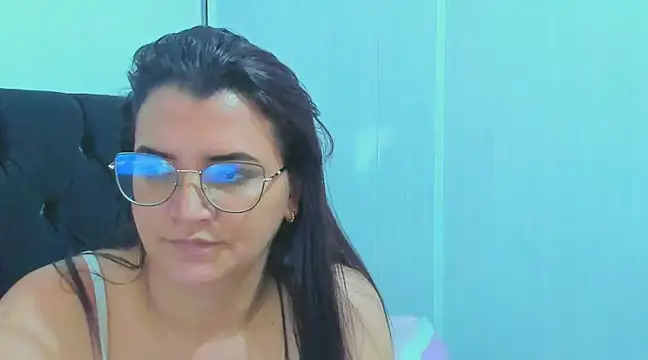 Snapshot of MARILYN_GARCIA chatting on December 8, 2024, 8:36 pm MARILYN GARCIA online show from December 8, 2024, 8:36 pm