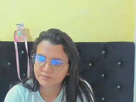 Snapshot of MARILYN_GARCIA chatting on December 20, 2024, 5:29 pm MARILYN GARCIA online show from December 20, 2024, 5:29 pm