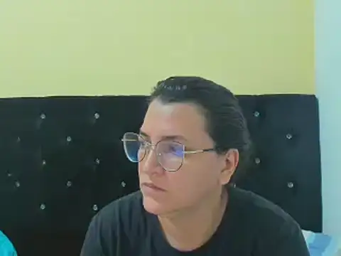 Snapshot of MARILYN_GARCIA chatting on December 23, 2024, 6:27 pm MARILYN GARCIA online show from December 23, 2024, 6:27 pm