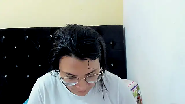 Snapshot of MARILYN_GARCIA chatting on January 5, 2025, 3:55 pm MARILYN GARCIA online show from January 5, 2025, 3:55 pm