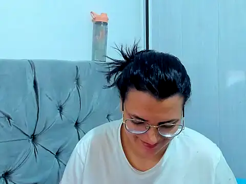 Snapshot of MARILYN_GARCIA chatting on January 14, 2025, 1:15 am MARILYN GARCIA online show from January 14, 2025, 1:15 am