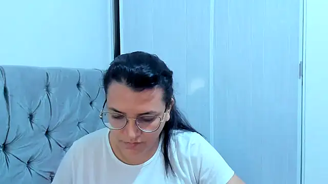 Snapshot of MARILYN_GARCIA chatting on January 16, 2025, 2:30 am MARILYN GARCIA online show from January 16, 2025, 2:30 am