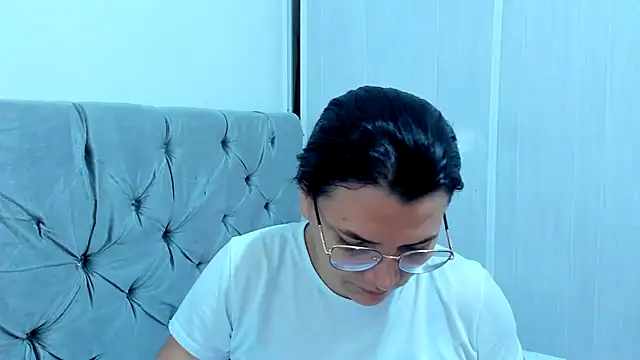 Snapshot of MARILYN_GARCIA chatting on January 25, 2025, 5:19 pm MARILYN GARCIA online show from January 25, 2025, 5:19 pm